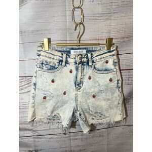 Judy Blue Strawberry Embroidered Distressed Denim Shorts Women’s Small